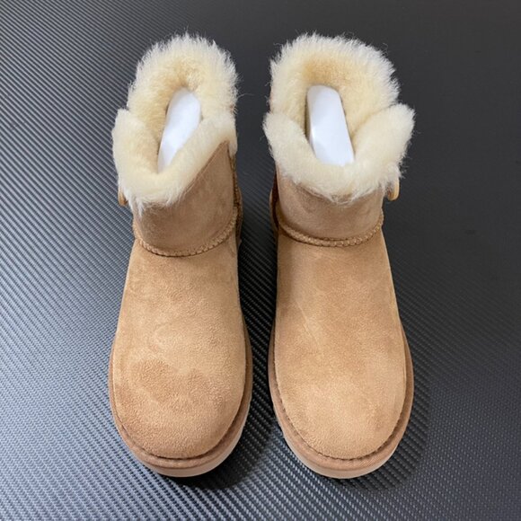 Womens UGG Light Brown Buckle Snow Boots - Picture 7 of 10